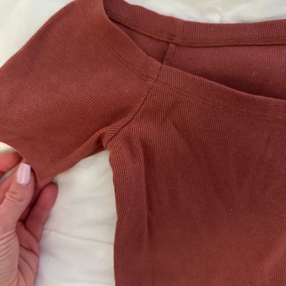 Abercrombie & Fitch off shoulder ribbed top size M - Picture 4 of 5